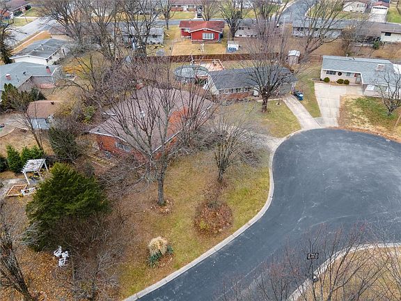 2nd image of 69 Saint Edith Ct