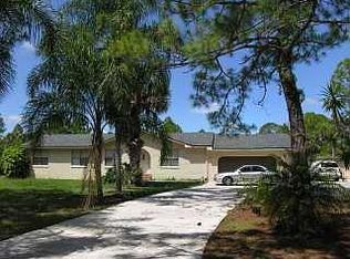 675 13th St SW, Naples, FL 34117