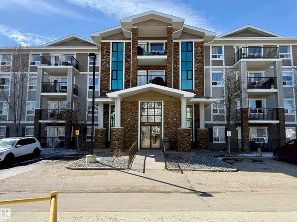 9363 Simpson Dr NW #1302, Edmonton, AB T6R 0N2