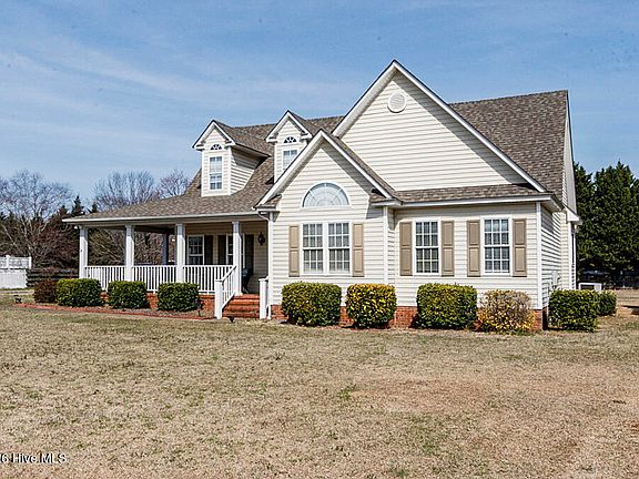 3rd image of 1465 Yorkshire Lane