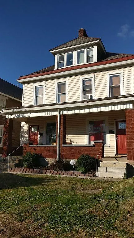 4 bed, 2000 sqft, $2,000 — Photo 4
