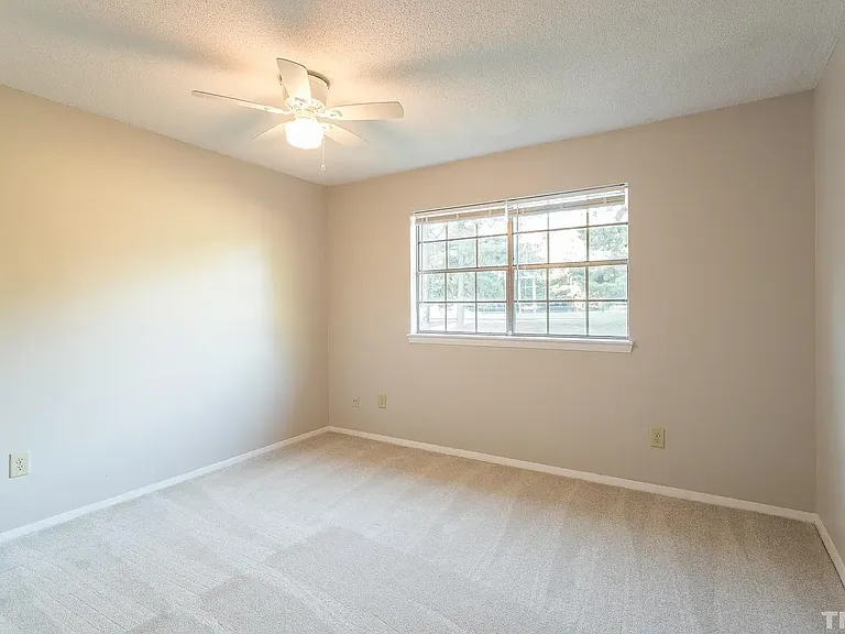 5602 Falls Of Neuse Rd #D — Photo 13