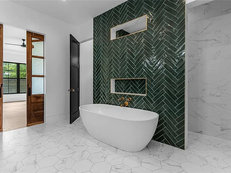 1814 Barker Dr — Photo 37