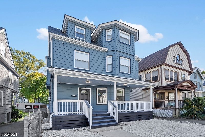 1st image of 28 Linwood Pl