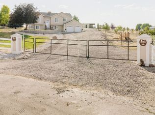 221 Lyndhurst Ln, Spring Creek, NV 89815