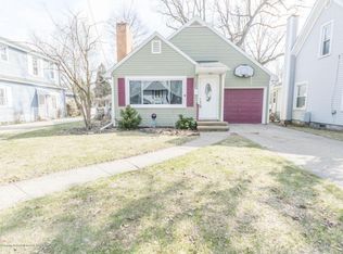 203 W Henry St, Charlotte, MI 48813