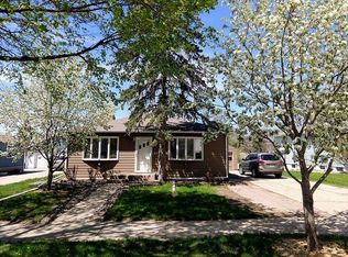 941 S Thompson Ave, Sioux Falls, SD 57103