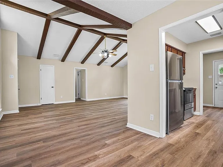 5417 Quail Run E — Photo 6