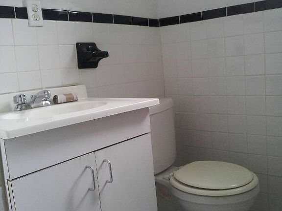 3rd image of 446 Ocean Ave APT 4A