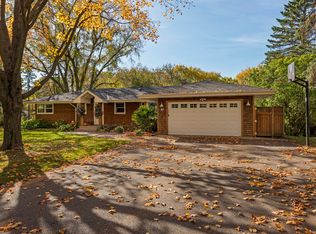 95 Glendale Dr, Long Lake, MN 55356