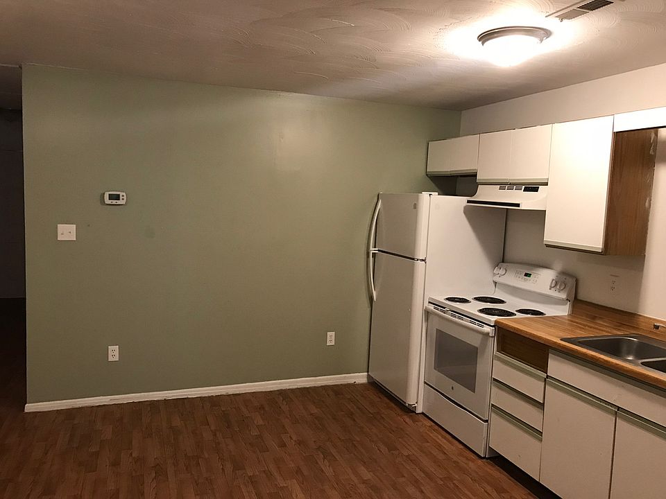 2nd image of 1006 State Route 34 APT 2A