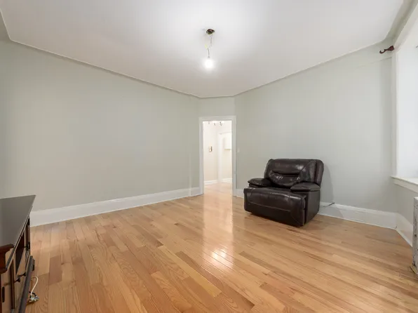 25-41 30th Road image 2 of 9