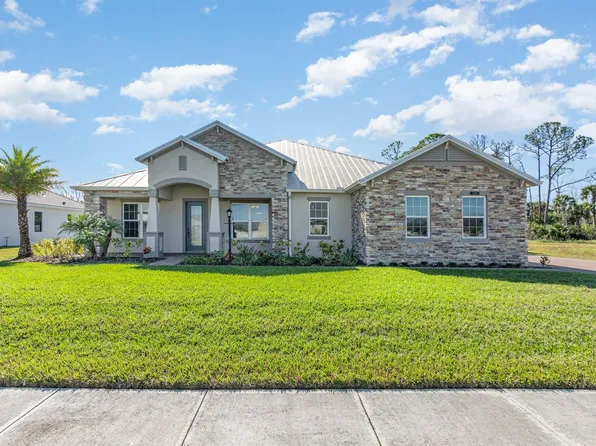 4205 Domain Ct, Melbourne, FL 32934