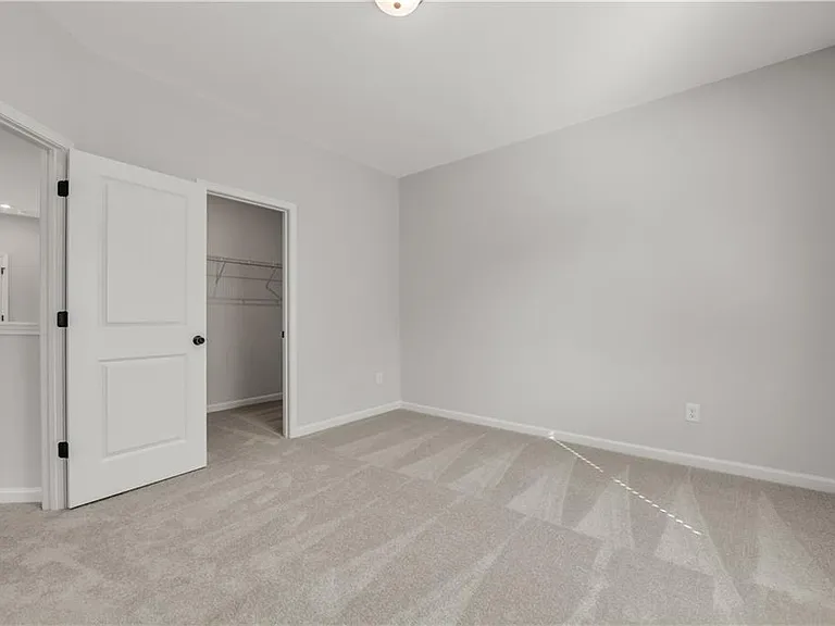 272 Brighton Bend Ln — Photo 31