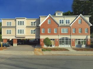 441 Washington St APT 204, Dedham, MA 02026