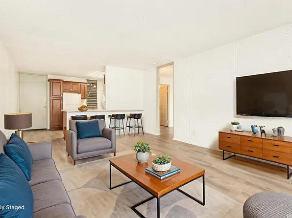 95-55 Waikalani Dr APT H206, Mililani, HI 96789