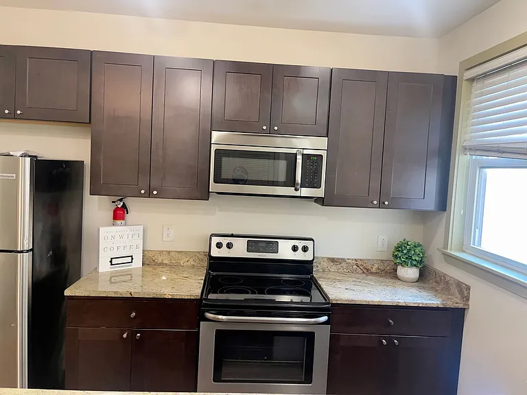 1432 N Carlisle St — Photo 35