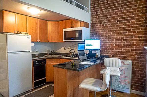 Rented by Maz Group NY | media 35