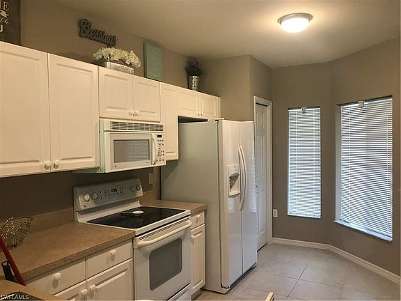 4th image of 9185 Celeste Dr Unit 205