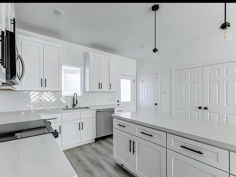 2206 Dolly Wright St #B — Photo 12