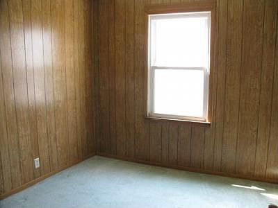 4th image of 544 Catherine Ave