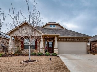 10605 Summer Place Ln, Fort Worth, TX 76140