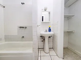 Rented by Sunshine Management Group, LLC