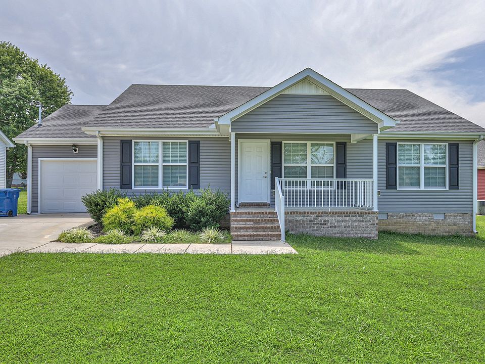 1st image of 301 Amelia Dr