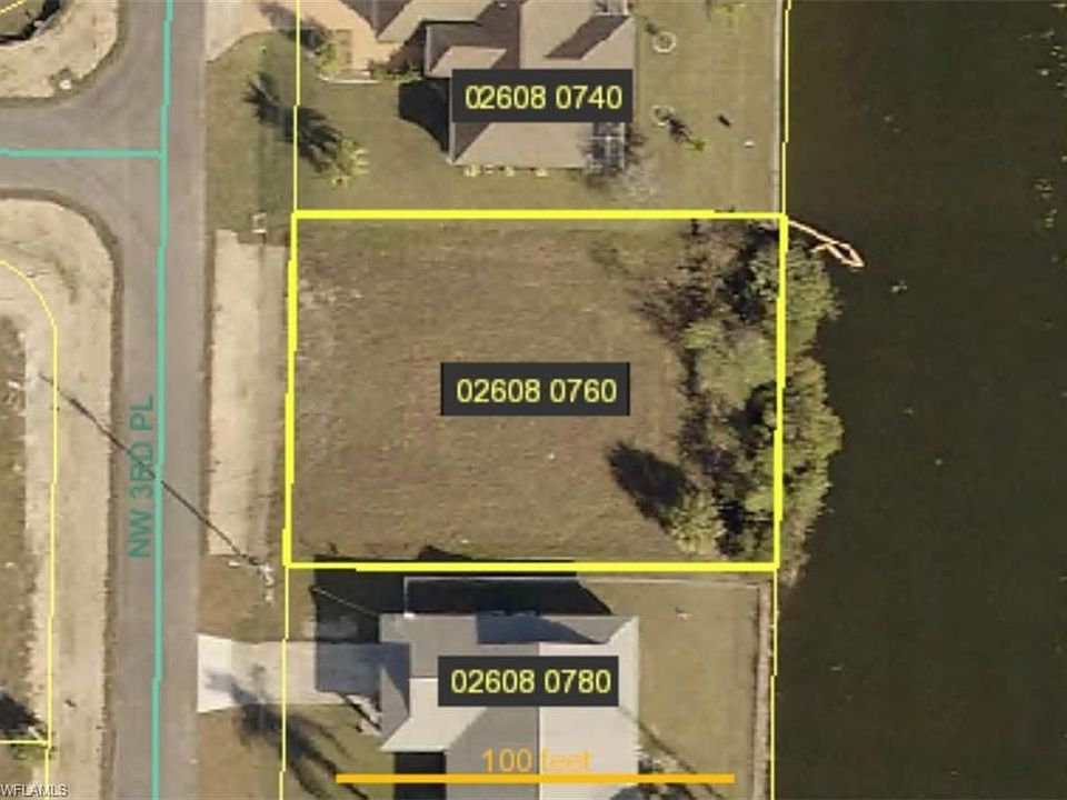 1st image of 809 NW 3rd Pl