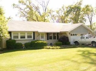 106 Agnes St, Crane, MO 65633