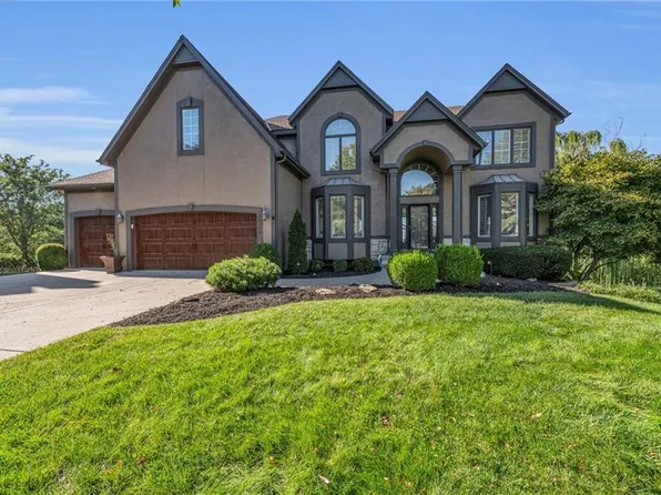 14450 Hayes St, Overland Park, KS 66221