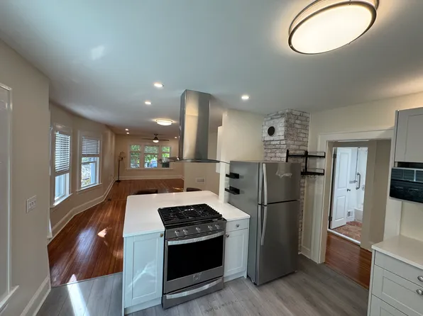 14 Osborne Ave APT 1, Norwalk, CT 06855