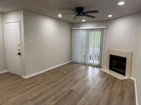 2120 El Paseo St, Houston, TX