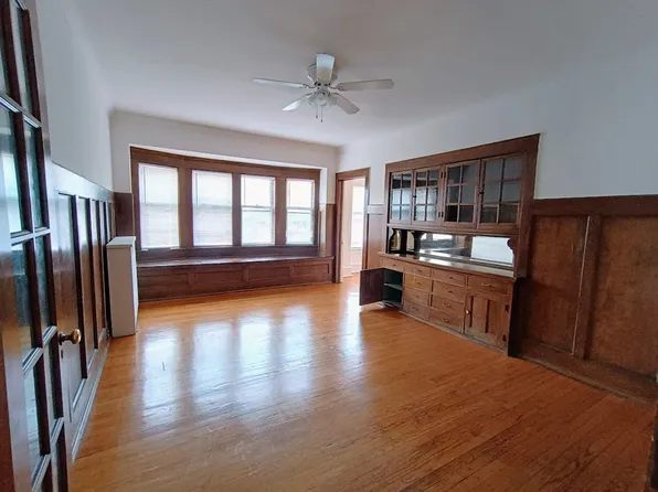 The Shamrock - North, 2518 N Farwell Ave APT 6, Milwaukee, WI 53211