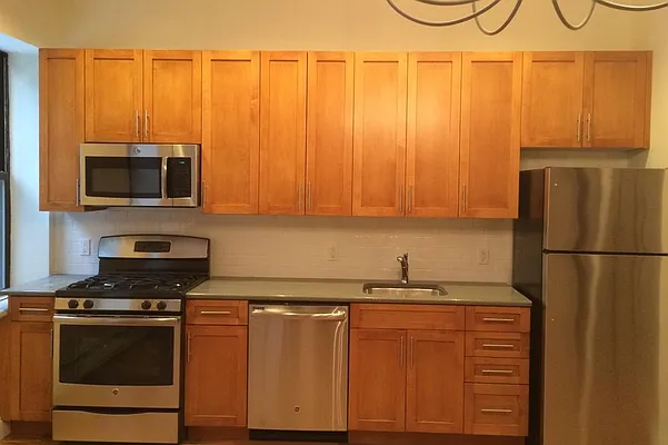 Rented by Corcoran | media 6