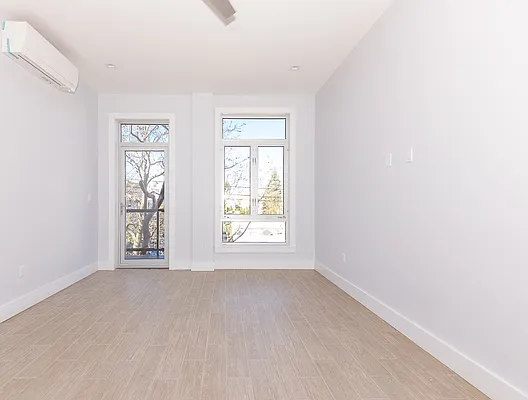 Rented by Compass | media 17