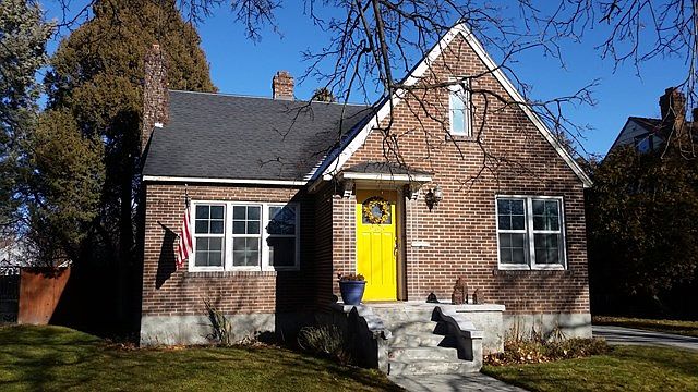 1st image of 265 10th St