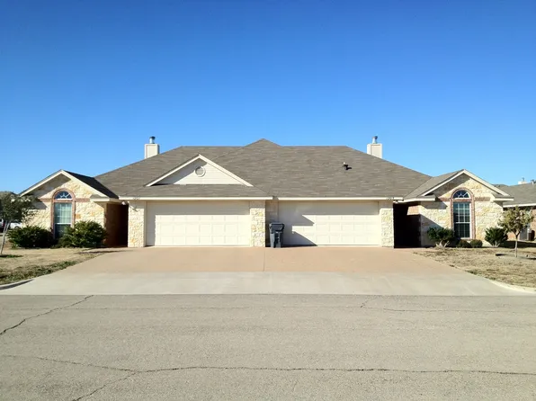 1213 Phoenix, Mc Gregor, TX 76657
