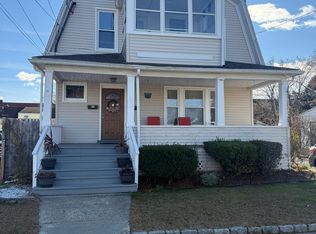 153 Overland Ave, Bridgeport, CT 06606