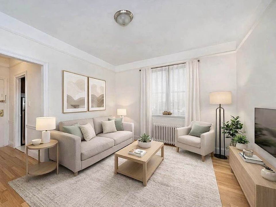 1st image of 78 Manhattan Ave APT 2K