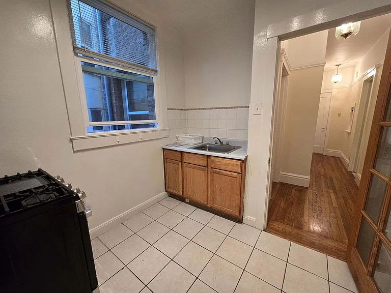 Kitchen 3