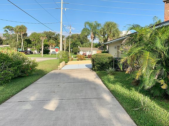 5th image of 1372 John Anderson Dr