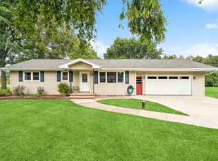 101 Michael Ave, Neenah, WI 54956