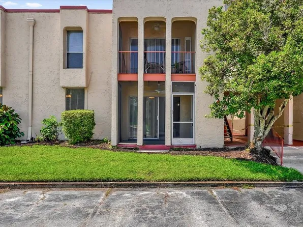 544 Orange Dr APT 10, Altamonte Springs, FL 32701