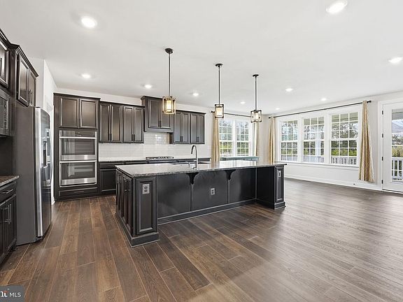 3rd image of 15642 Calum Ct