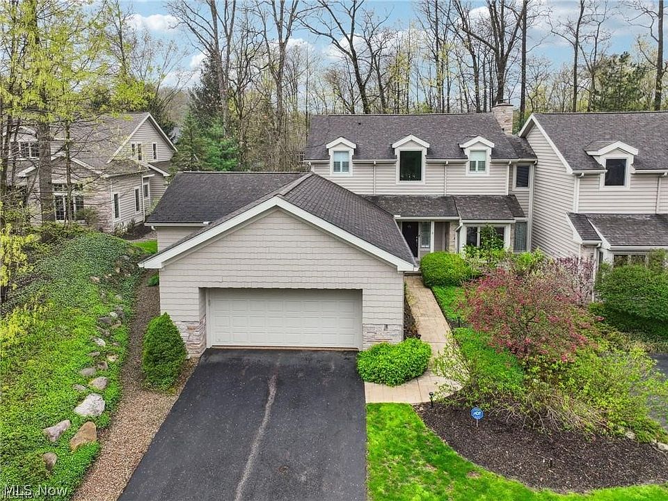 1st image of 3382 E Glencoe Rd