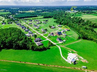 122 Quarter Horse Ln, Beulaville, NC 28518