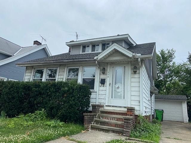 1st image of 114 E 220th St
