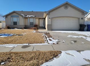 11956 S Dynamite Cir #1, Herriman, UT 84096