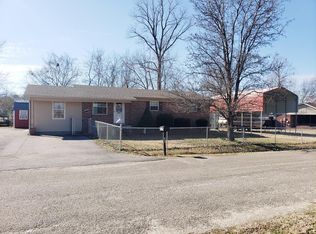 323 Allen St, Bradford, TN 38316